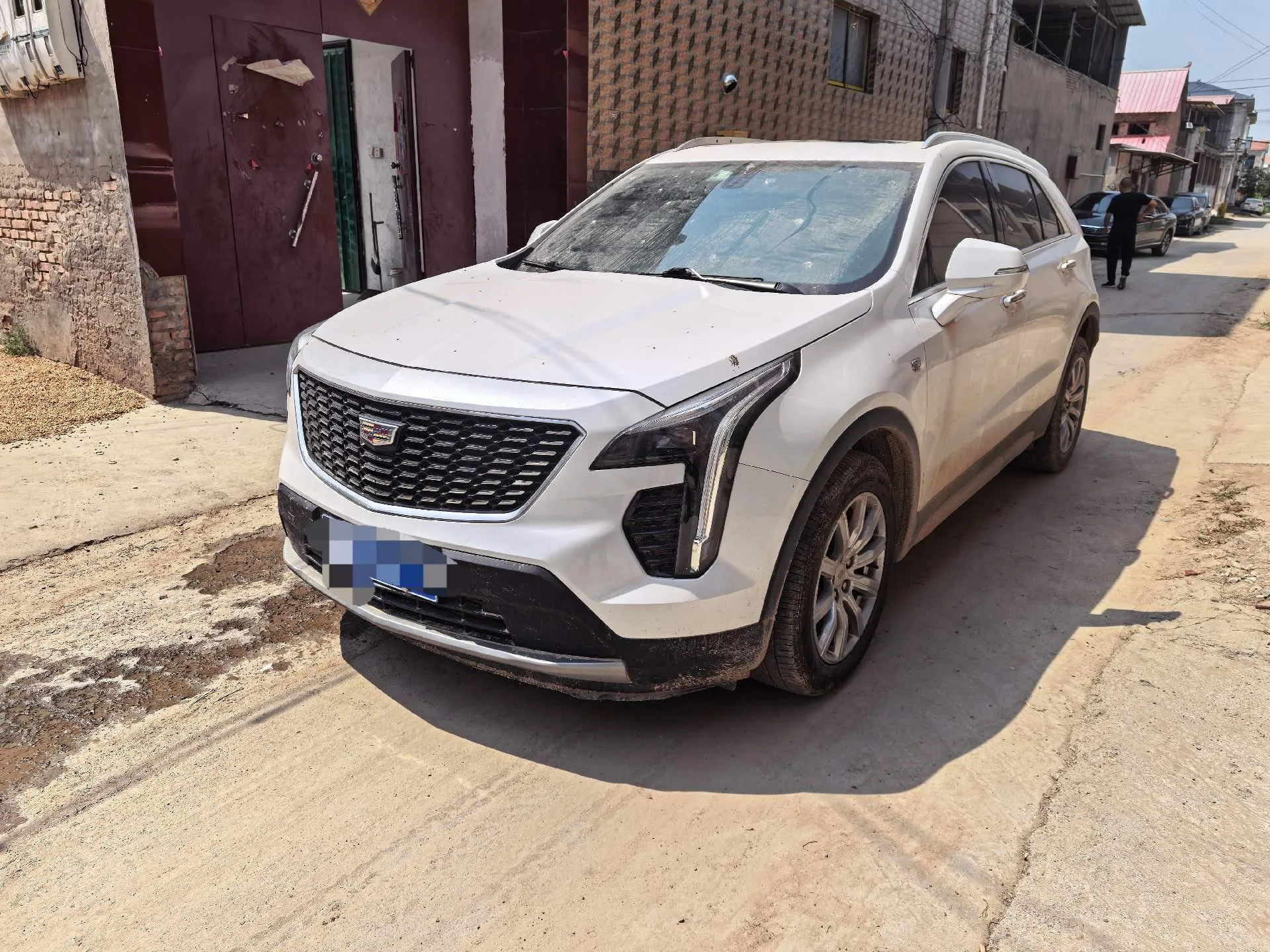 Cadillac XT4 2021 28T Two-Wheel Drive Premium Edition