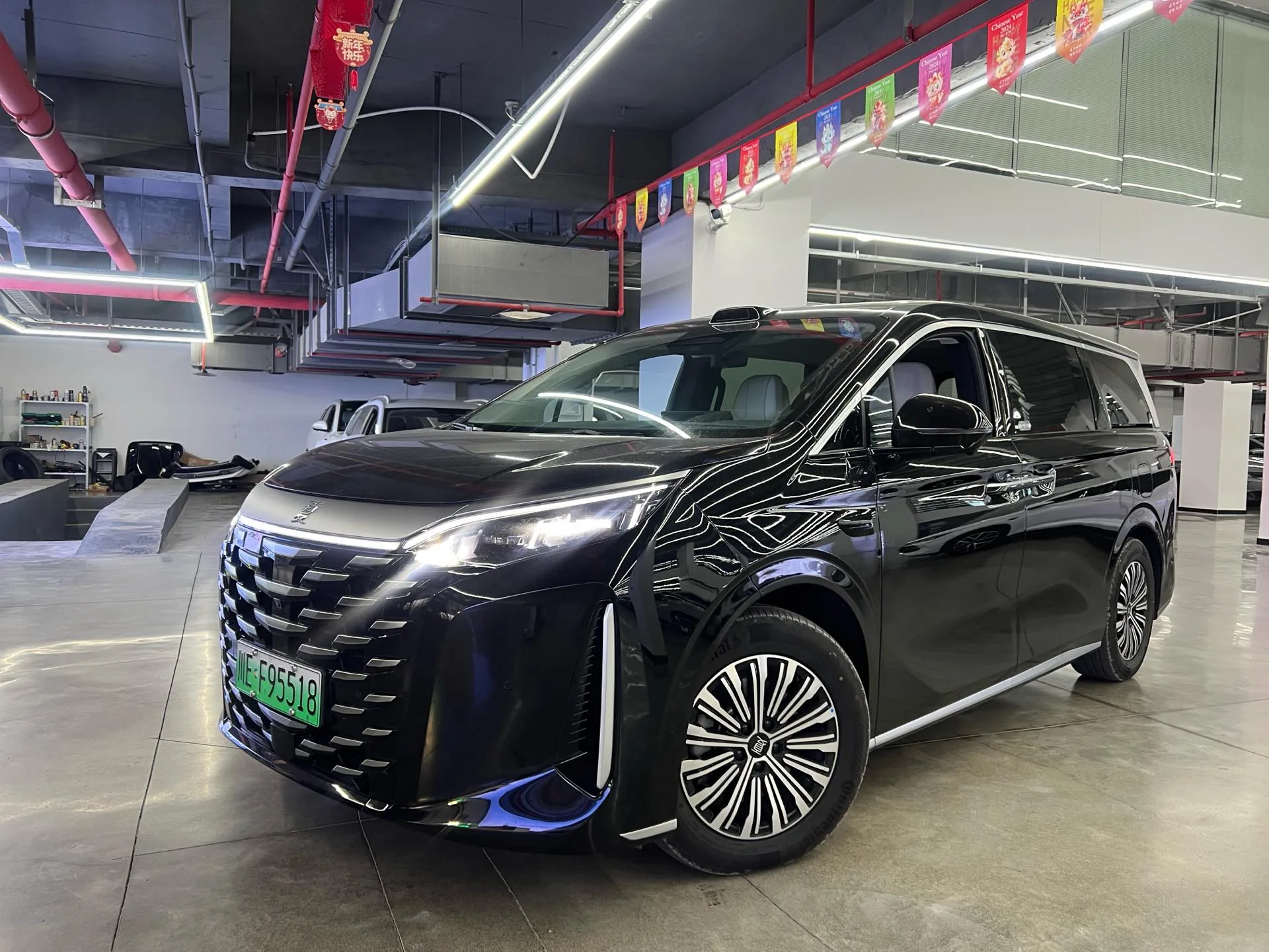 BYD 2026 Xia DM-i 1.5T CVT 218 km Excellence Edition Automatic
