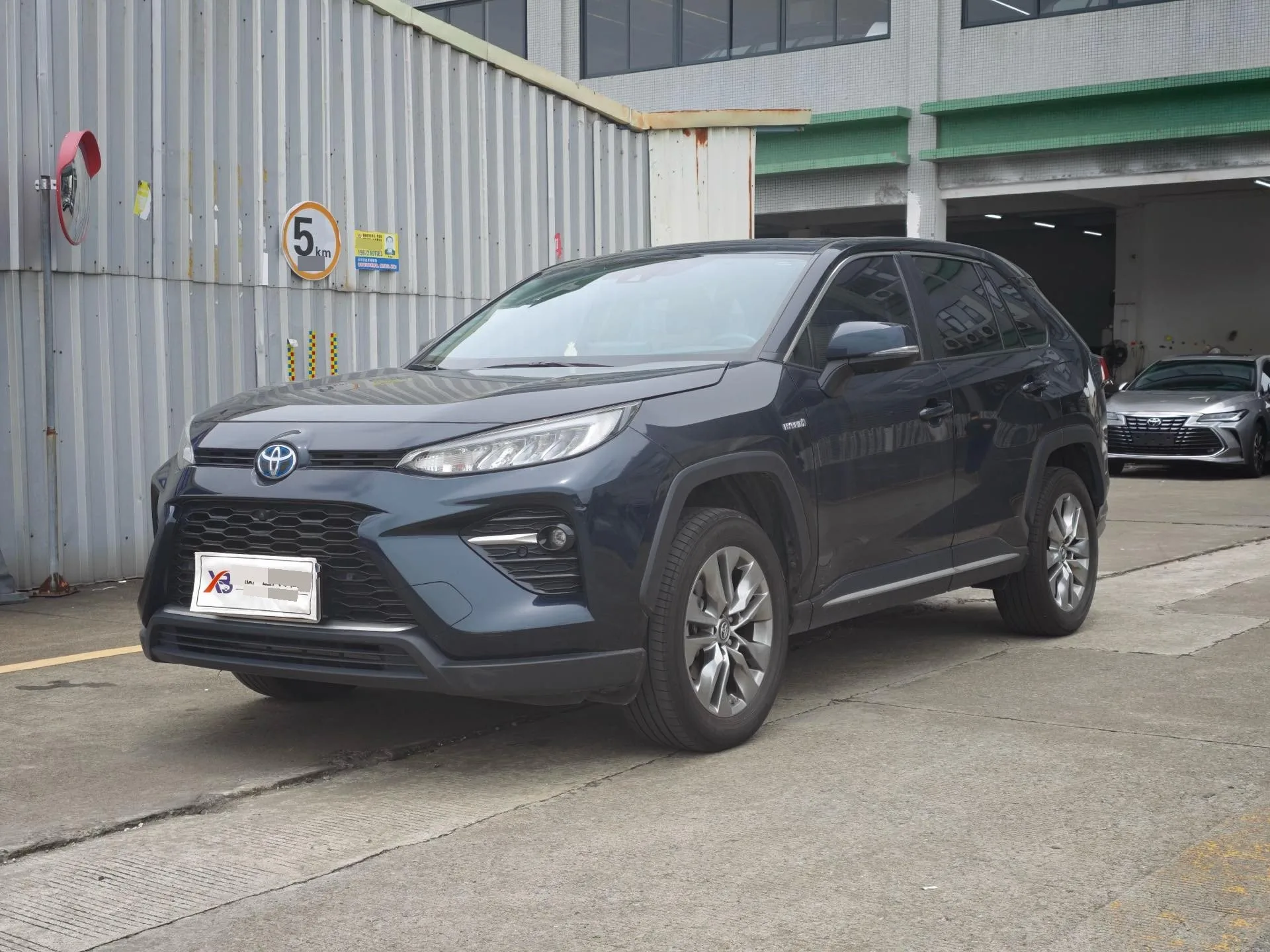 Highlander 2022 Hybrid 2.5L E-CVT 2WD Luxury PLUS Edition
