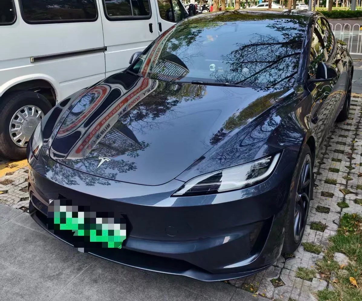 2024 Model 3 High-Performance All-Wheel Drive