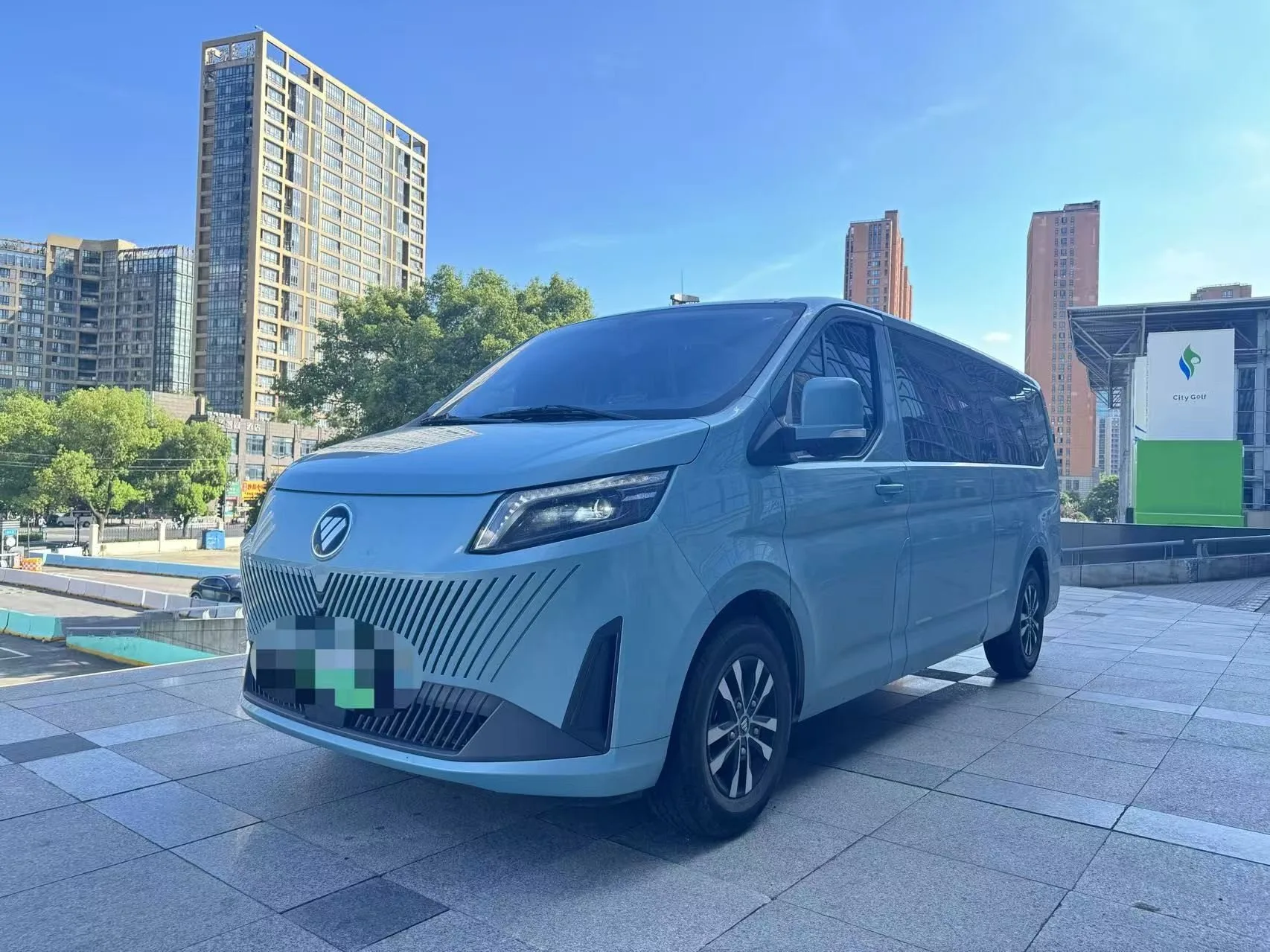 Tuyano Da V New Energy 2024 Model, Multi-Purpose Edition, Long Wheelbase, Low Roof, 7-Seater, CATL 53.58 kWh