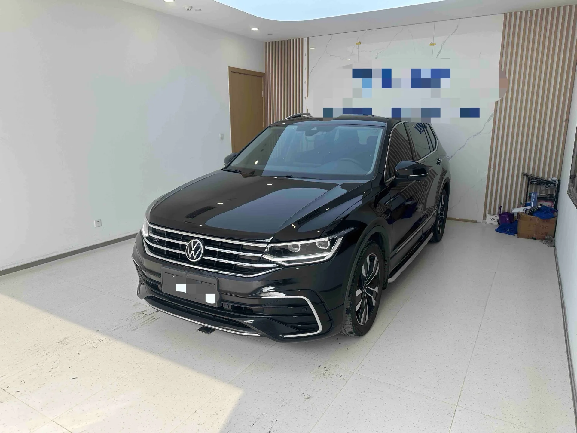 Tiguan L 2022 330TSI Automatic 2WD R-Line Premium Edition