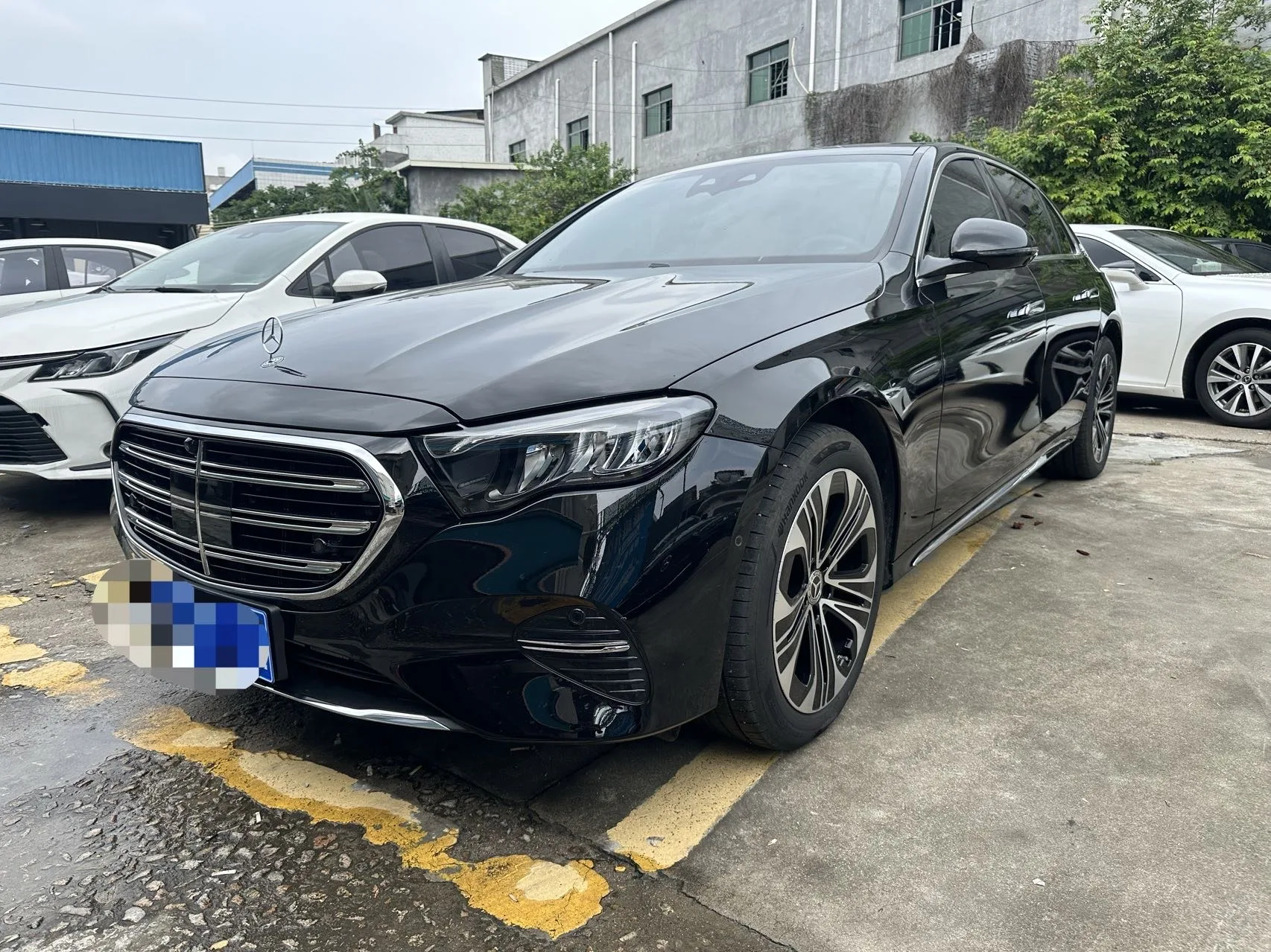 Mercedes-Benz E-Class 2025 E 300 L 48V 2.0T Luxury Automatic