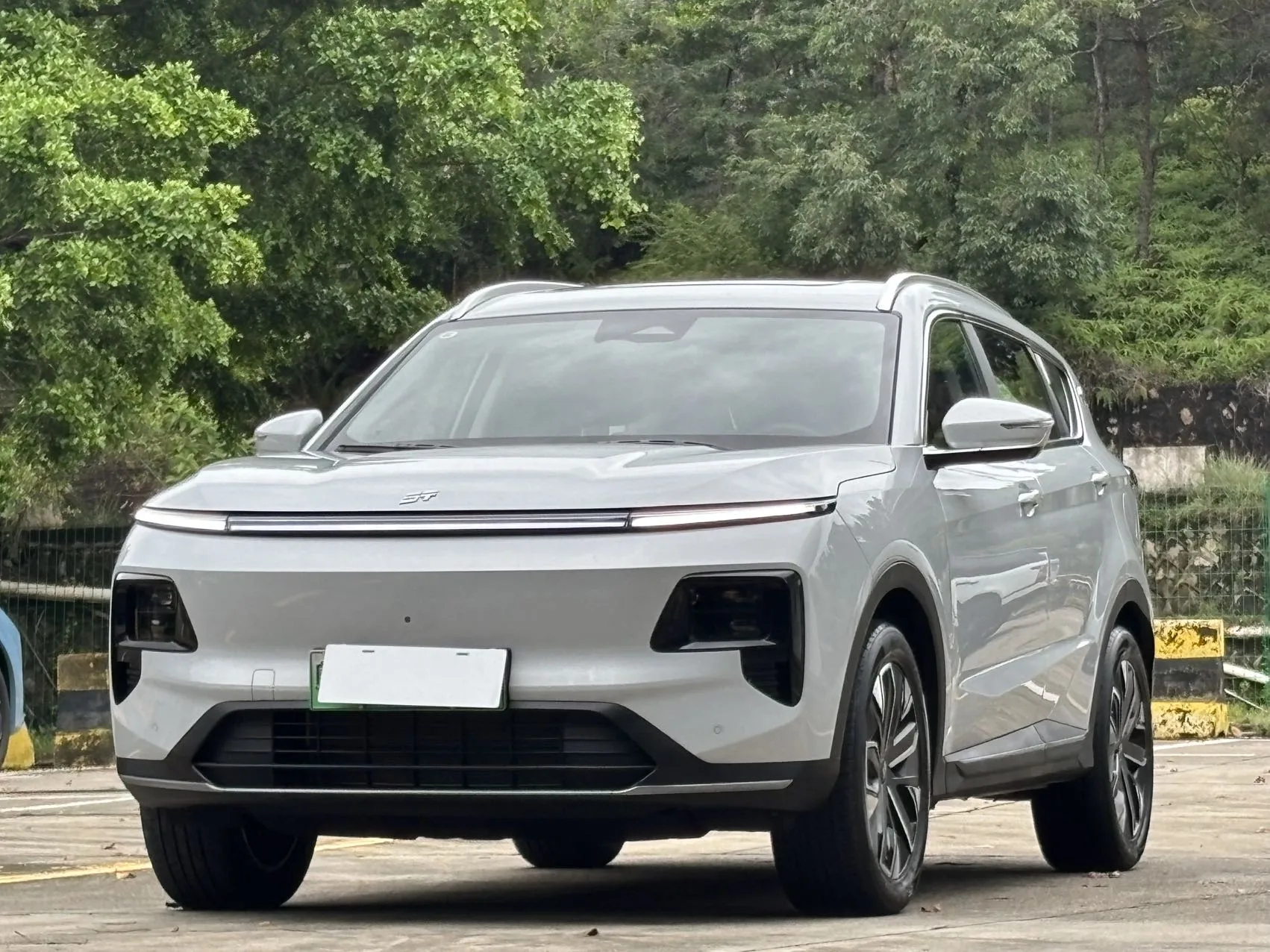Jietu 2024 Shan Hai L7 1.5T 120 km ULTRA 7-Seater Automatic