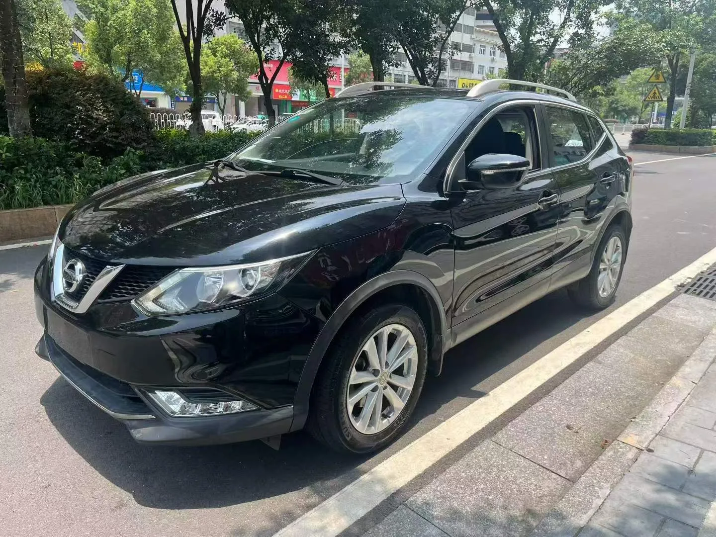 Nissan Qashqai 2016 2.0L CVT Elite Edition