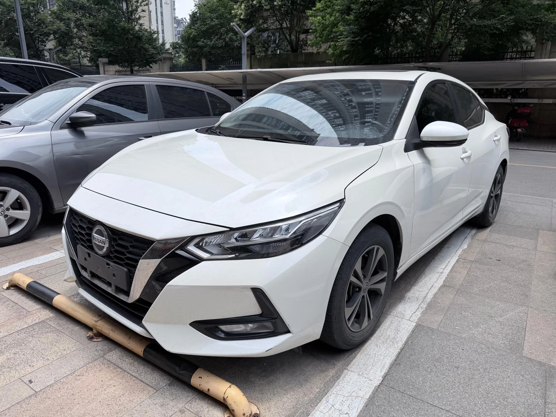 Nissan Sylphy 2022 1.6L XL CVT Enjoy Edition