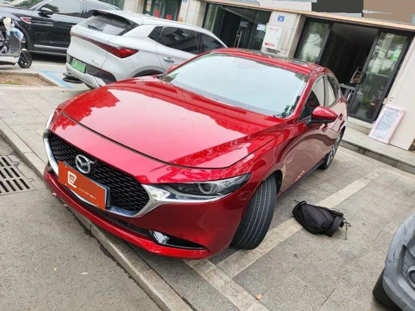 Mazda3 Axela 2021 2.0L Automatic Premium Edition