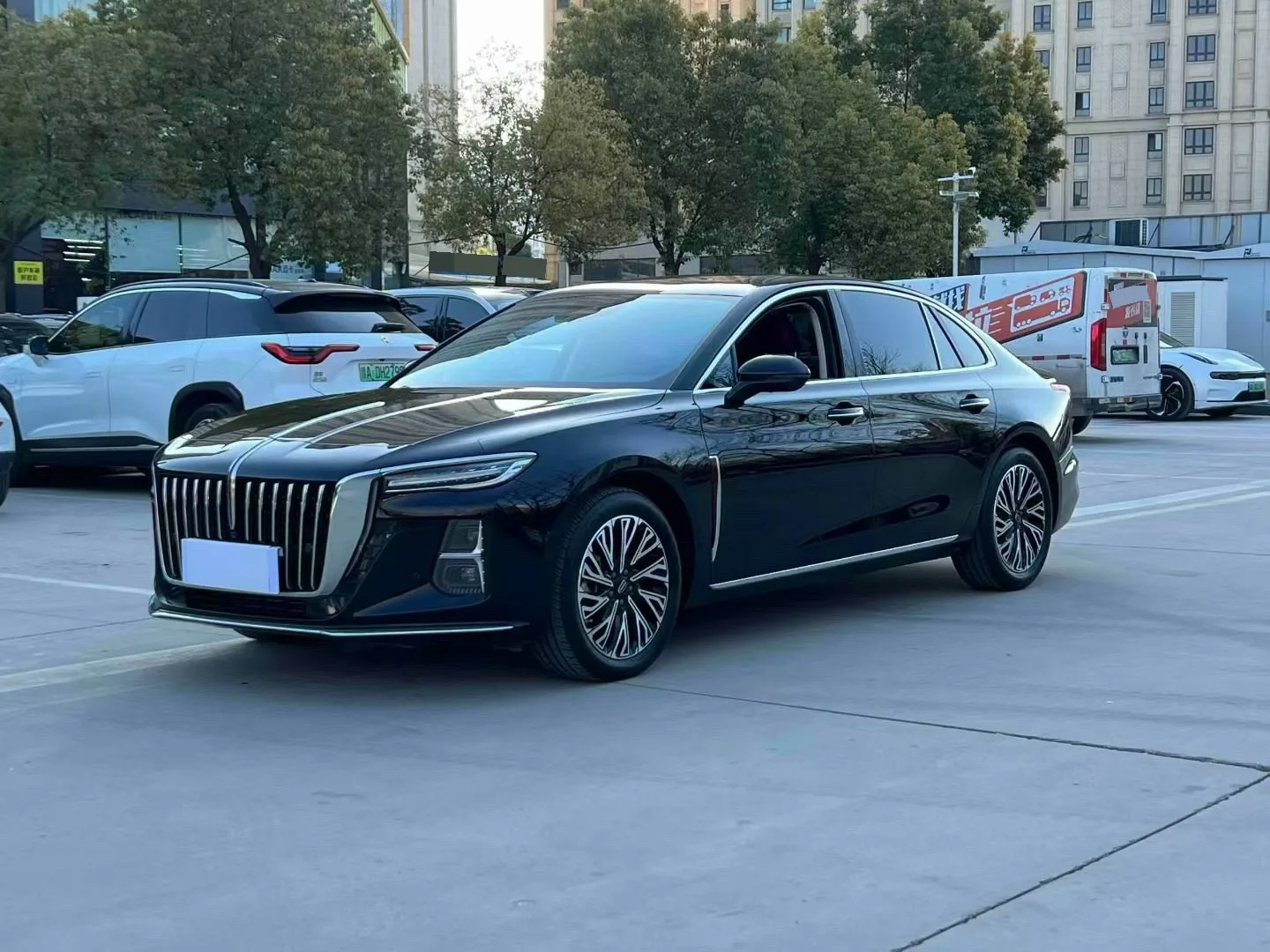 Hongqi H5 2024 2.0T Automatic Intelligent Flagship Edition