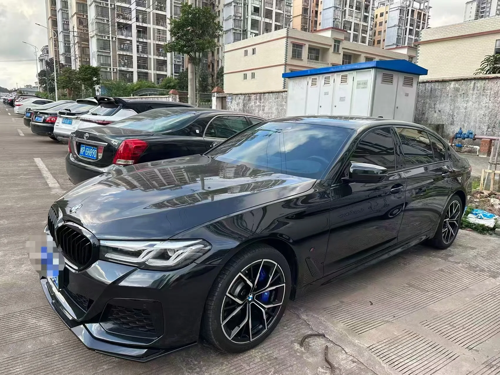 2021 BMW 5 Series 530Li Luxury M Sport Package