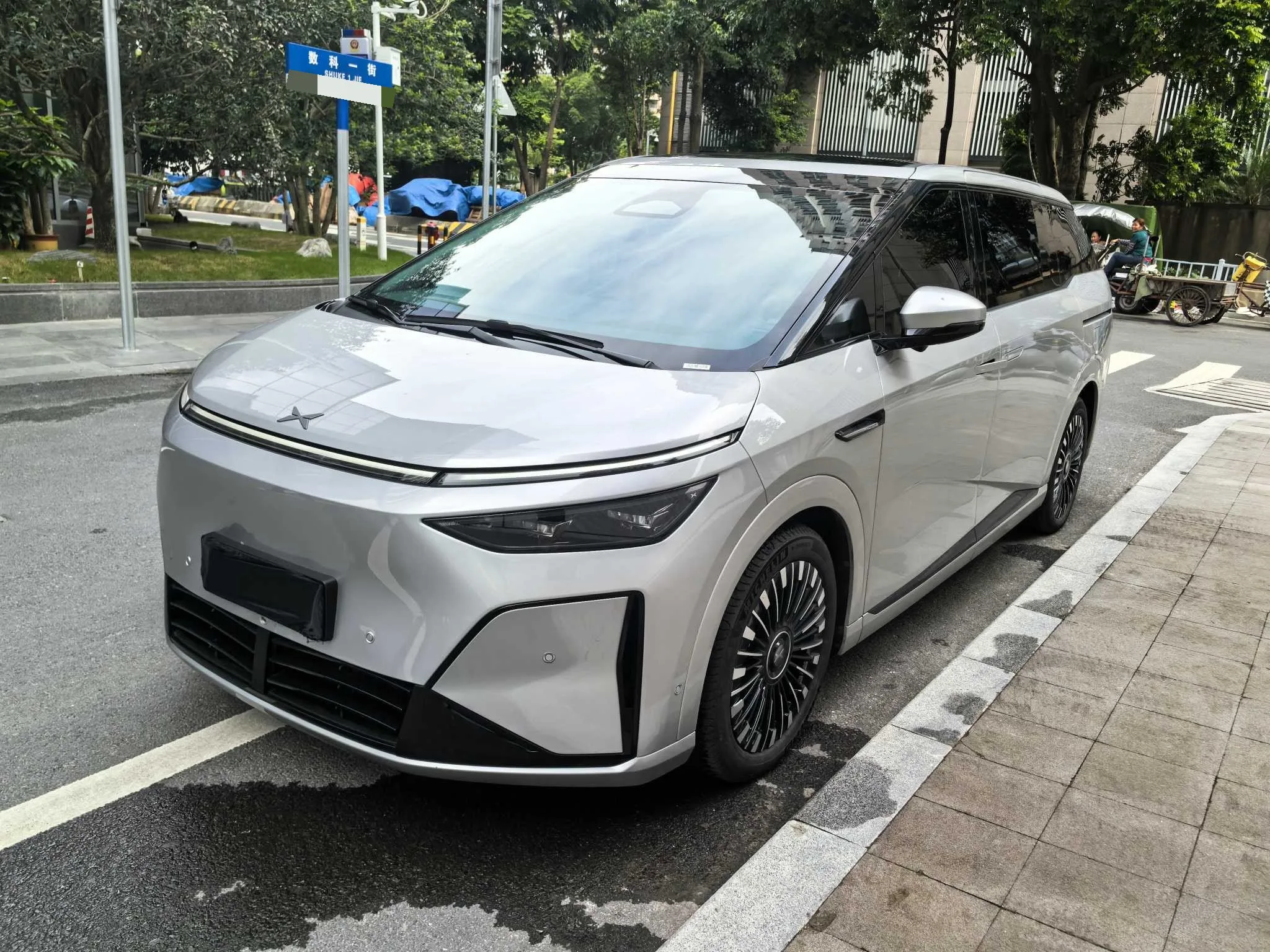 XPeng 2026 X9 1602 Max Automatic