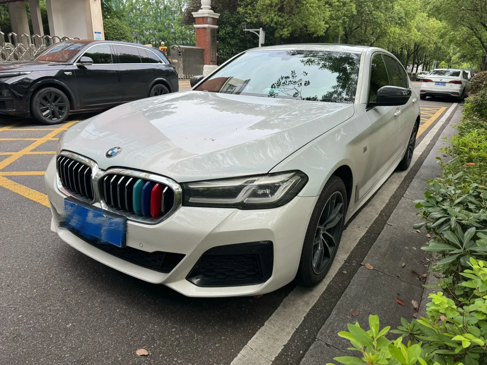BMW 5 Series 2022 Facelift II 525Li M Sport Package