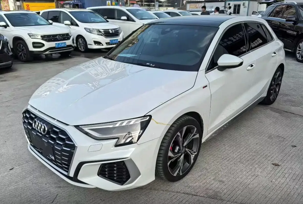 Audi A3 2021 Sportback 35 TFSI Fashion Sport
