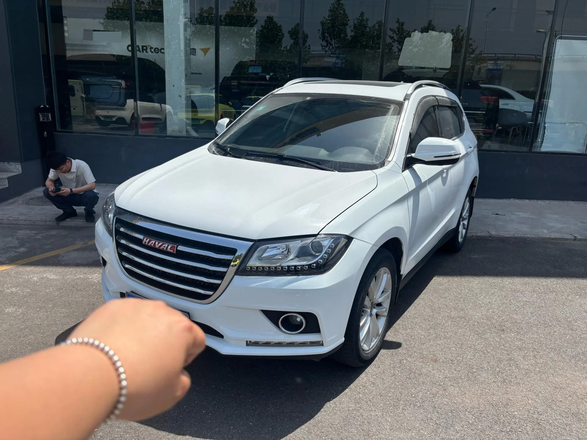 Haval H2 2016 Red Label 1.5T Automatic Two-Wheel Drive Luxury Edition