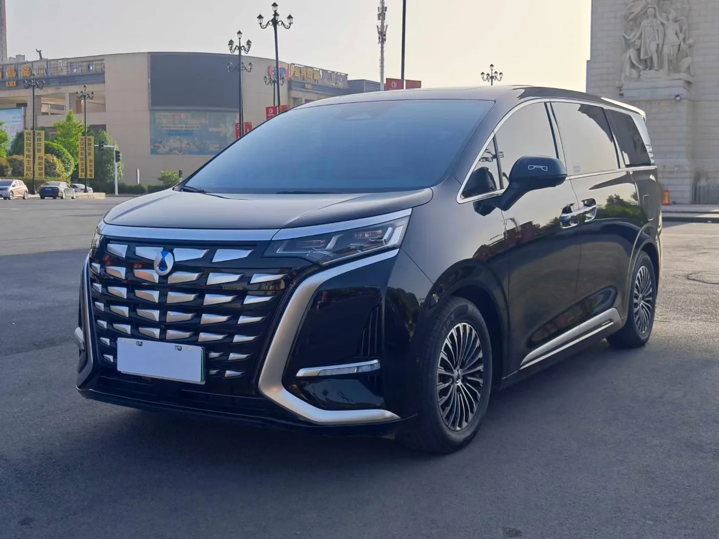 Denza D9 2022 DM-i 970 AWD Flagship Edition