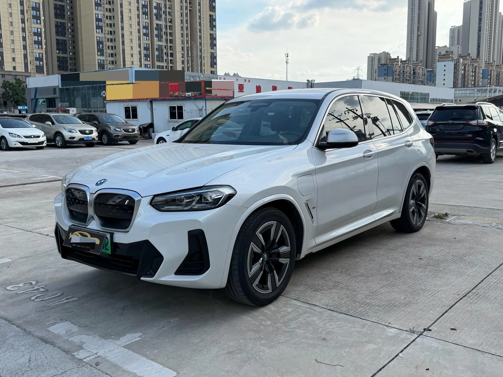BMW iX3 (Imported) 2024 iX3 Leading Edition Automatic