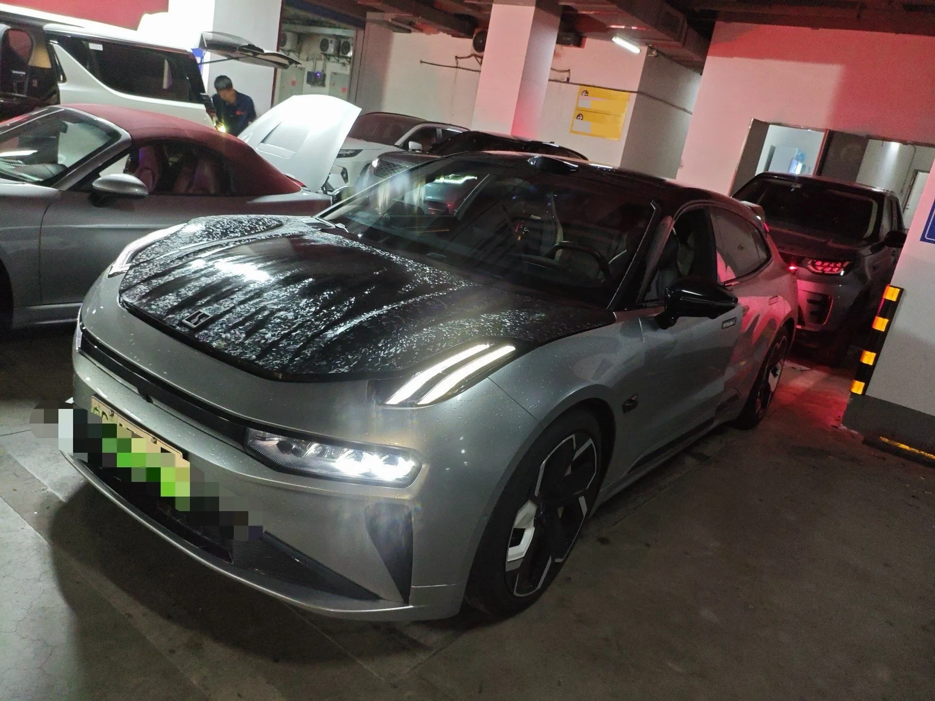 Jike 2025 Model Jike 001 WE Edition 95kWh 4WD Automatic