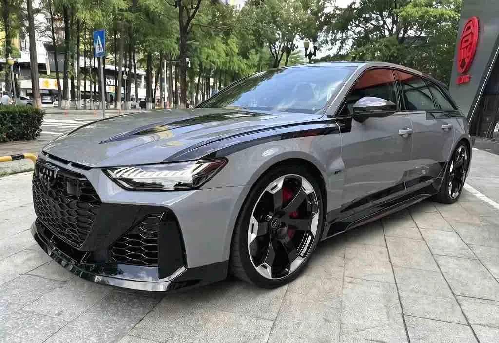 Audi RS6 (Imported) 2025 Model Year RS6 Avant 48V 4.0T GT Automatic Transmission