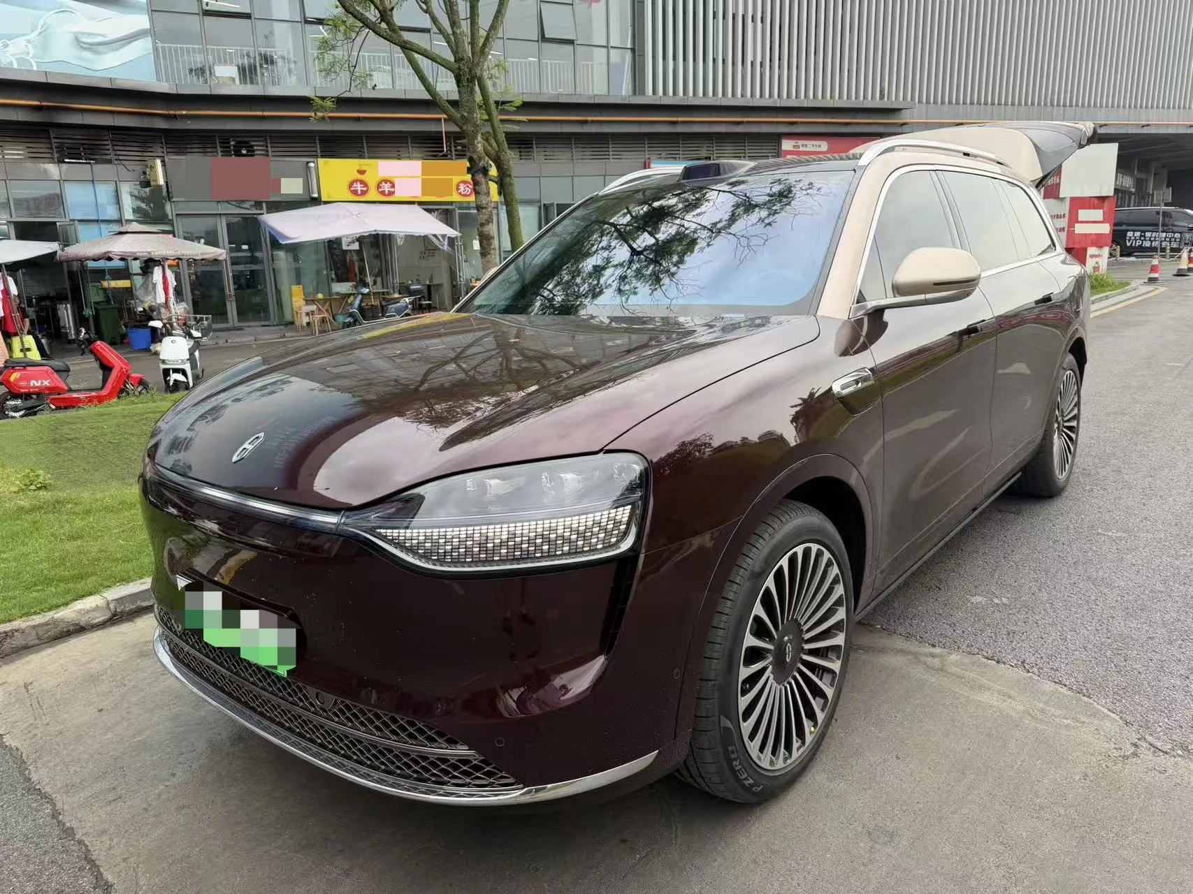 AITO 2025 M9 Range Extended Max Edition 52kWh 6-Seater Automatic