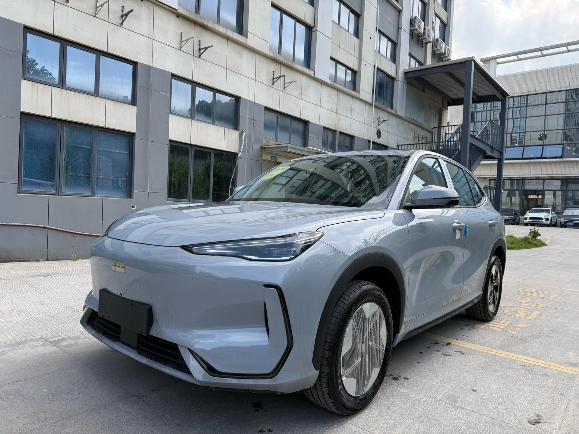 Geely Galaxy 2024 E5 440km Start-up Edition Automatic