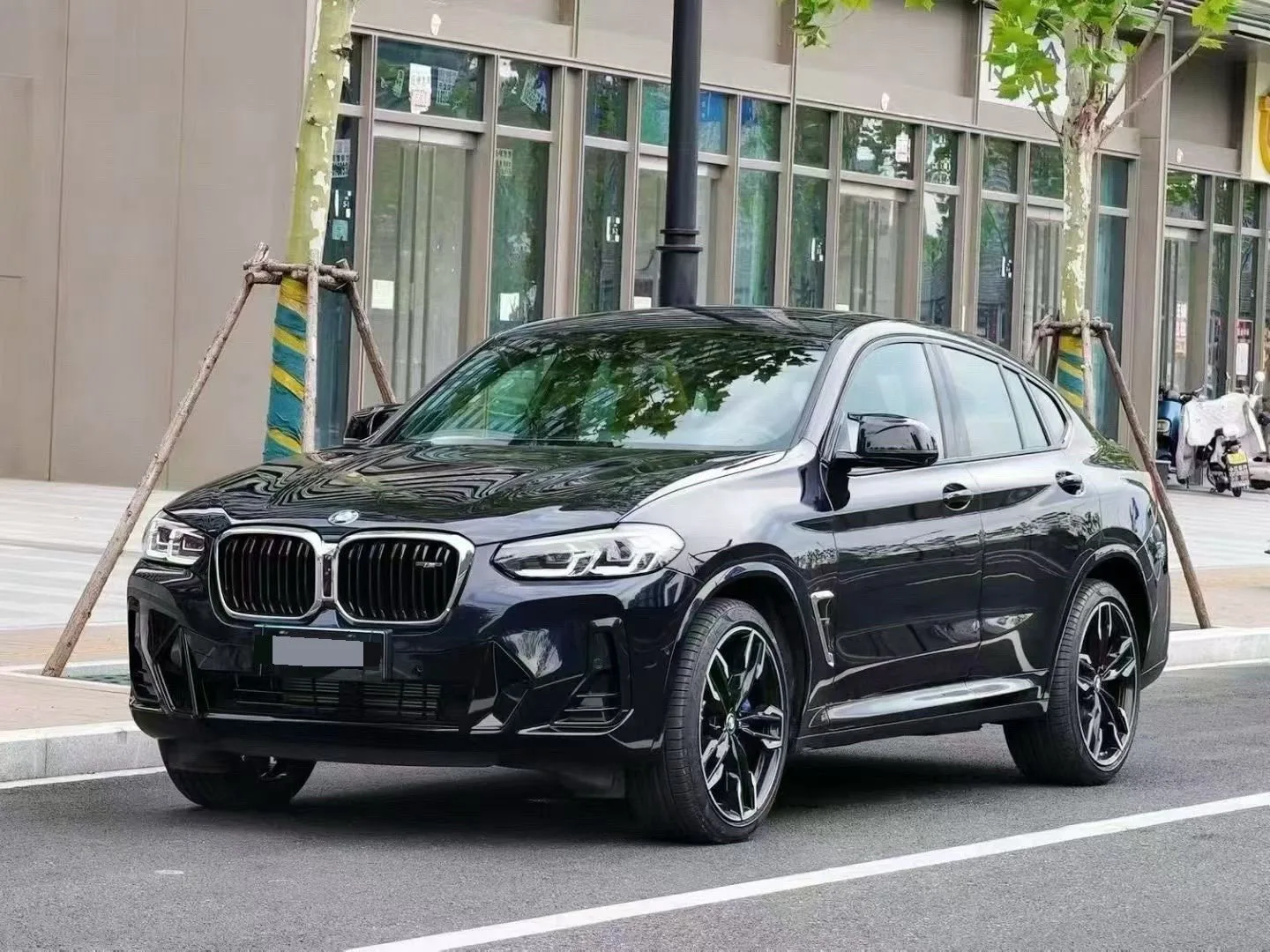 2022 BMW X4 M40i
