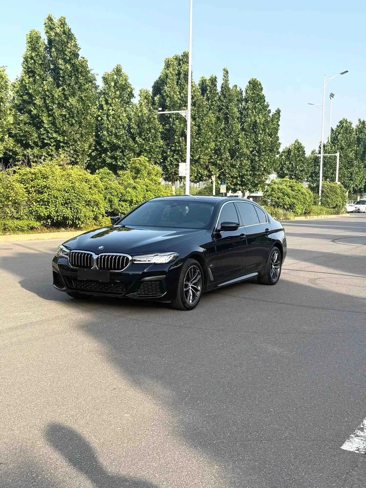 2022 BMW 5 Series (Imported) 525i M Sport Package