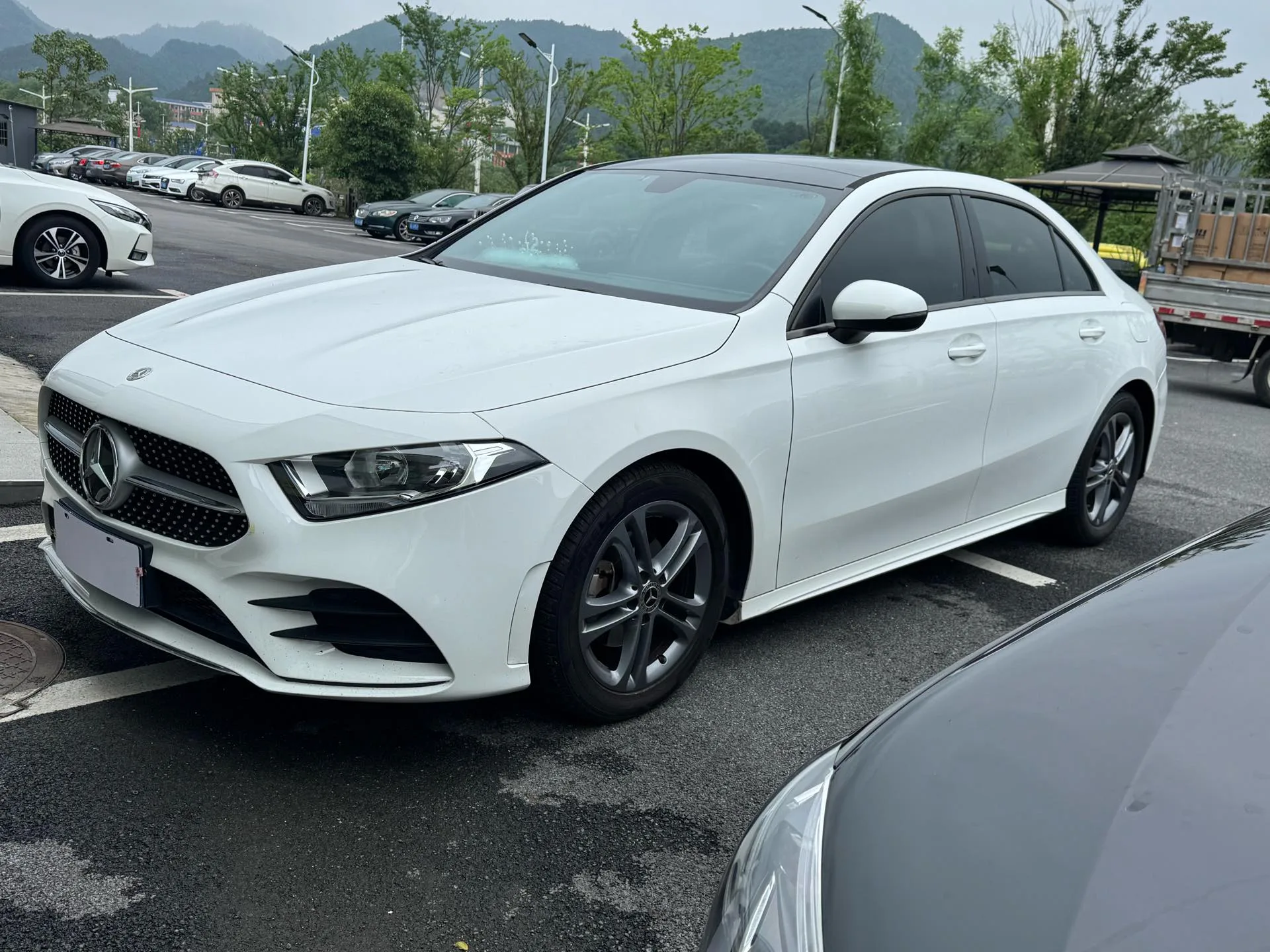 2022 Mercedes-Benz A-Class A 180 L Sport Sedan