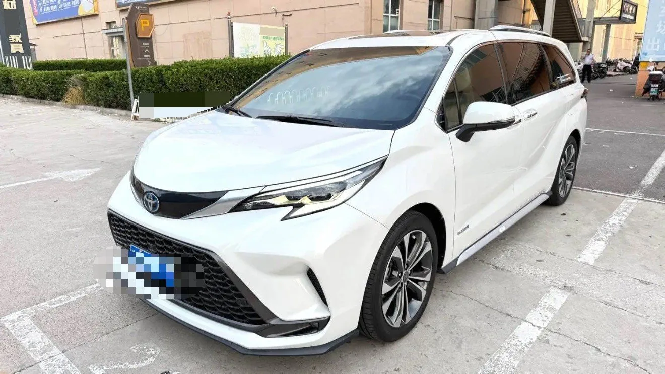 Toyota 2023 Grandeur Hybrid 2.5 CVT Flagship VIP Edition Automatic