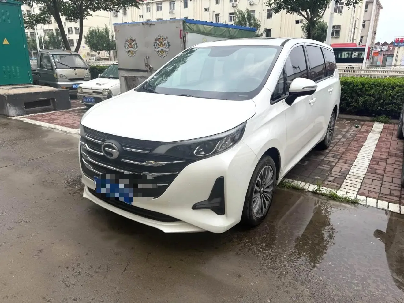 GAC Trumpchi M6 2019 270T Automatic Luxury Edition (7-Seater) National V