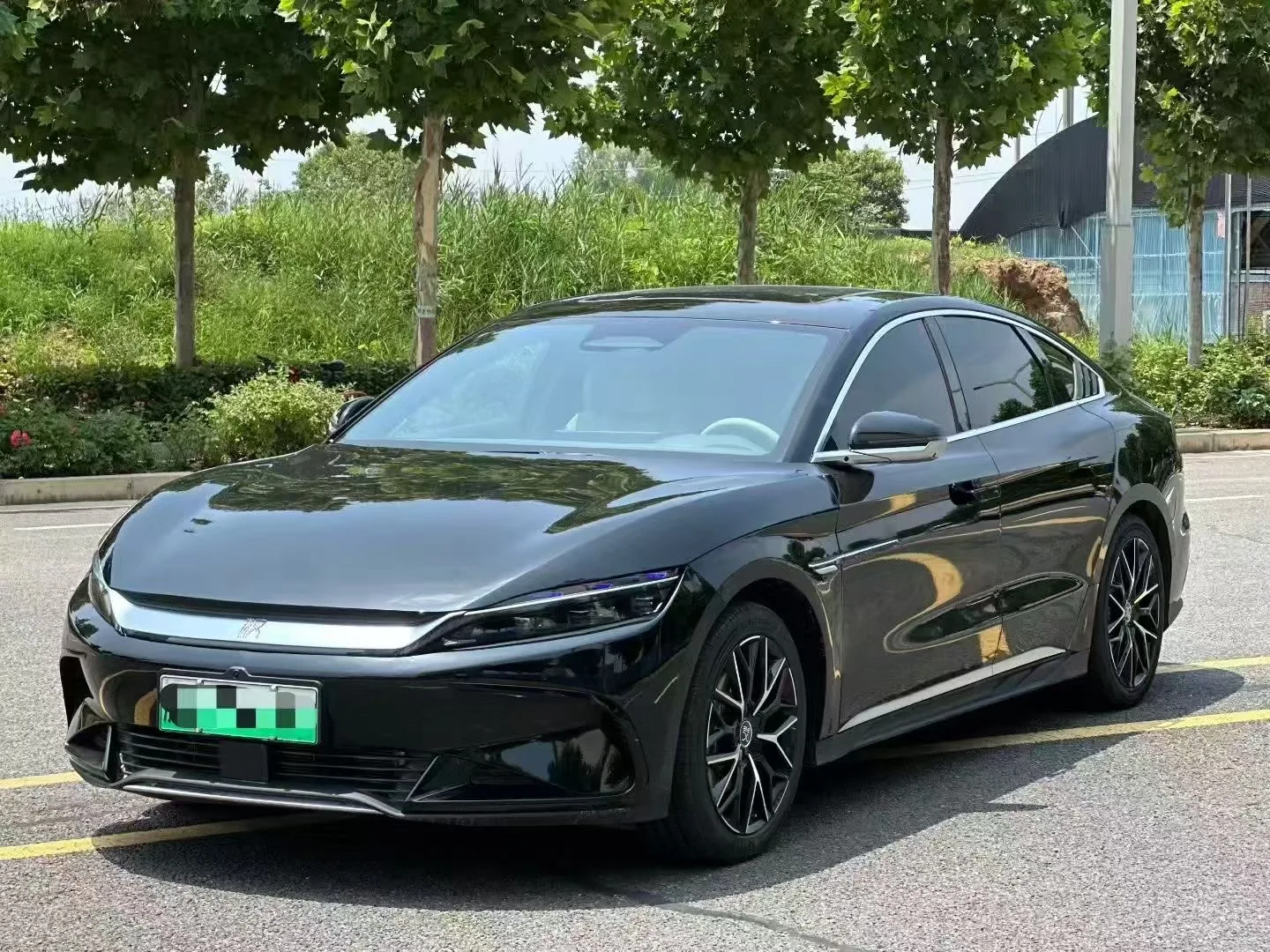 BYD 2025 Han EV 506KM Premium Edition, Automatic Transmission