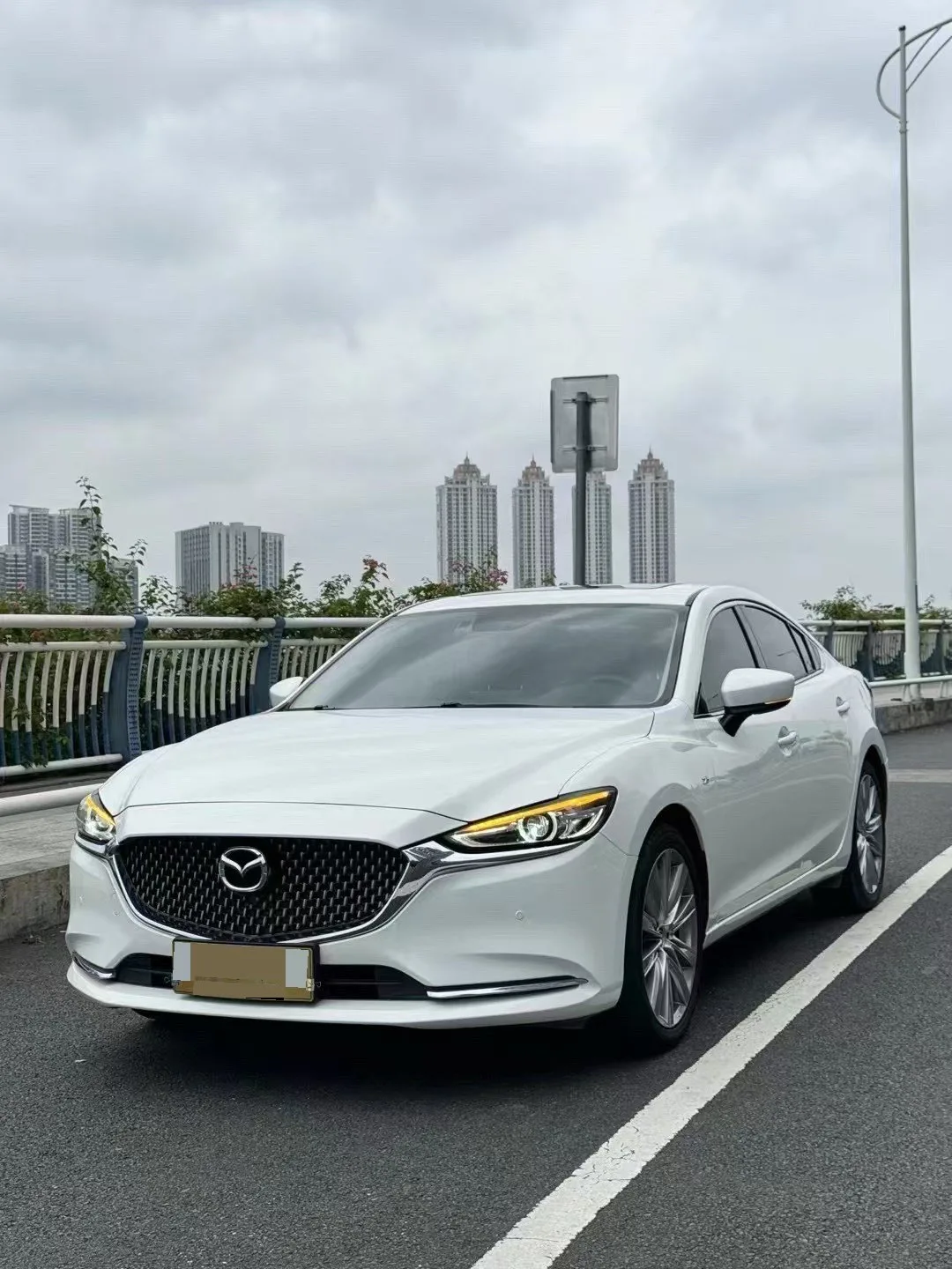 Mazda6 Atenza 2020 2.5L Blue Sky Sport Edition