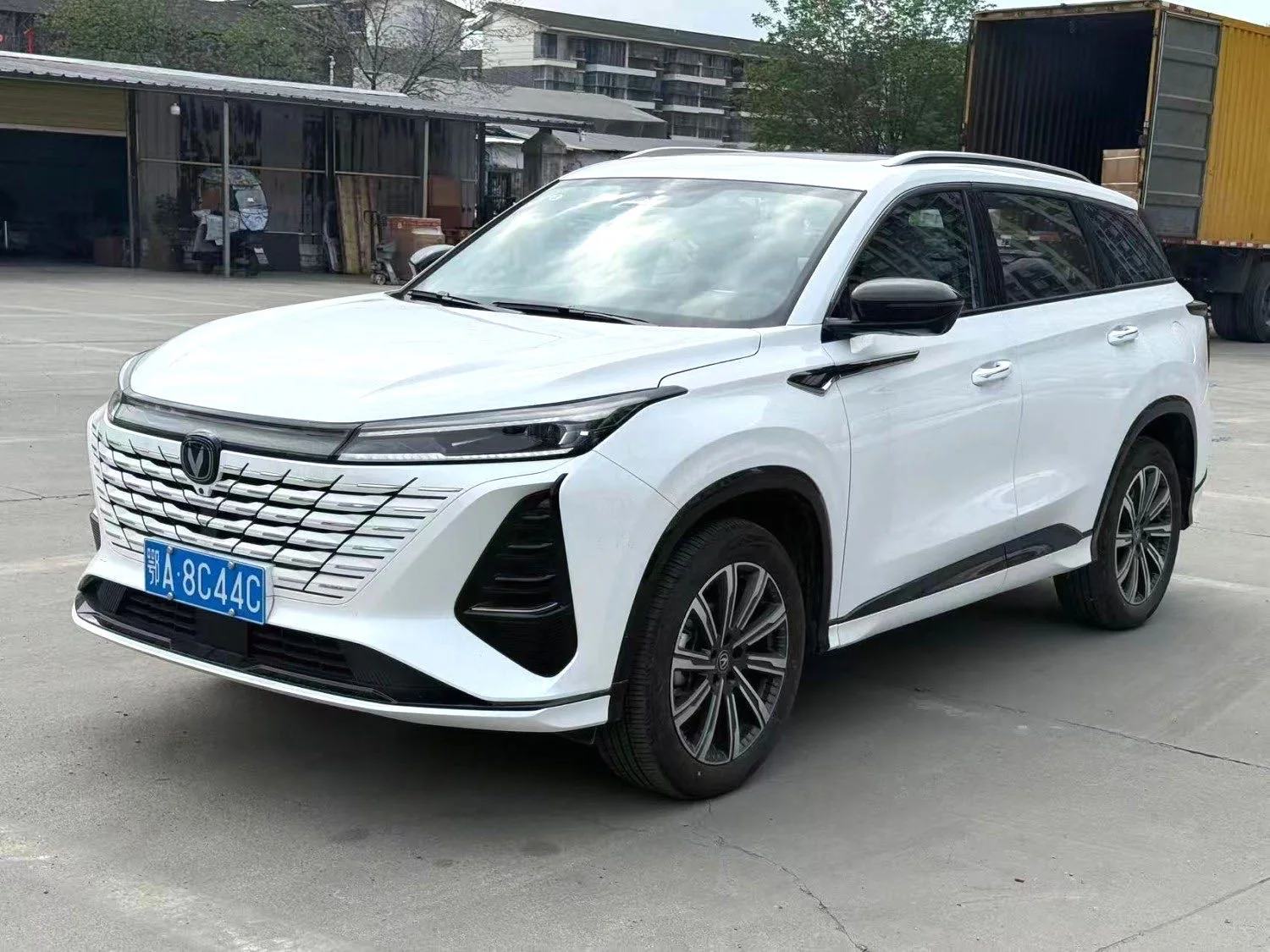 Changan 2026 CS75 PLUS 1.5T Smart Champion Edition, New Blue Whale Intelligent Navigation Model, Automatic Transmission