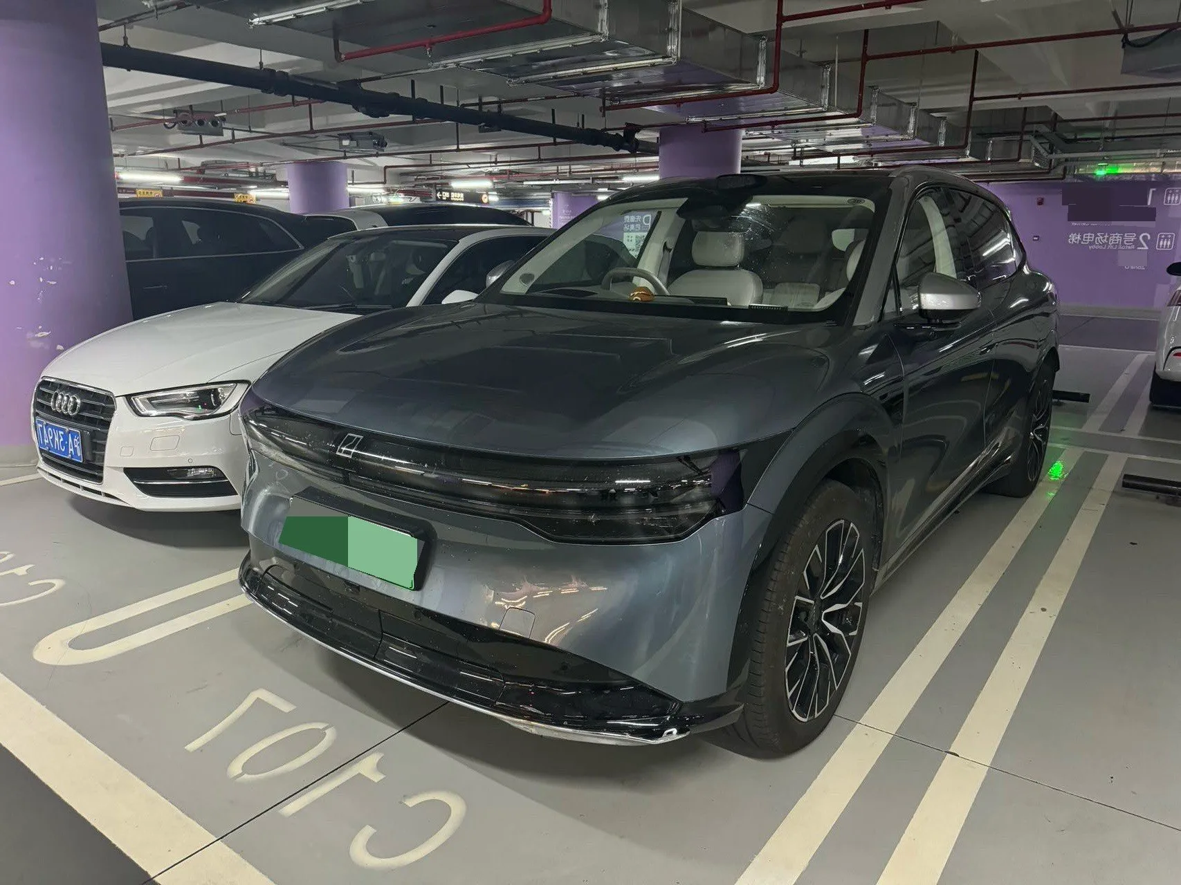 JiKrypton 2025 Model JiKrypton 7X 100kWh Long Range Four-Wheel Drive Intelligent Driving Edition Automatic Transmission