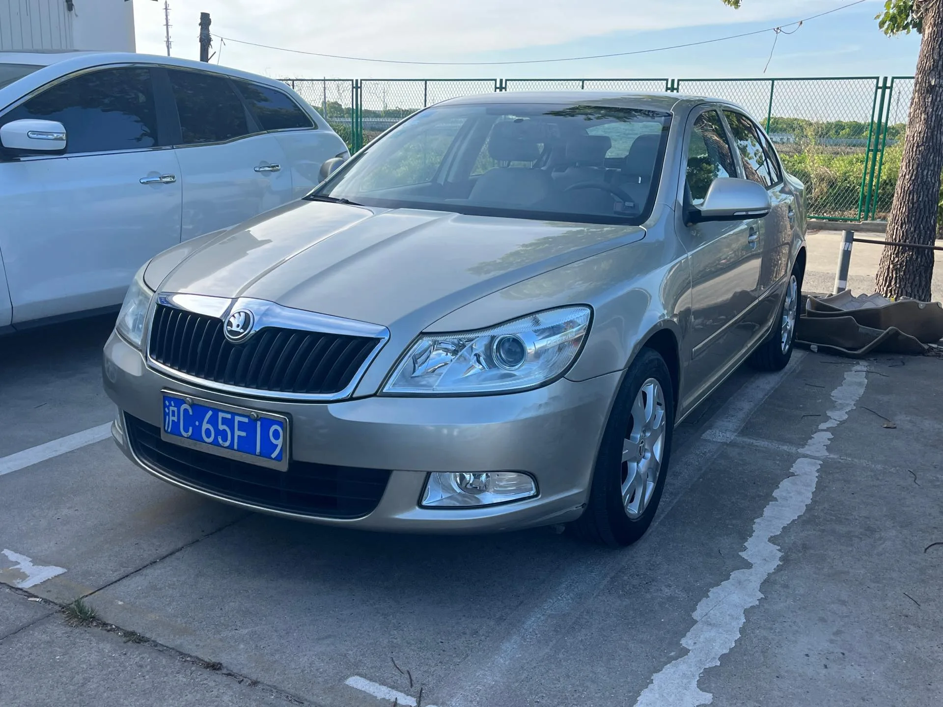 Octavia 2013 1.6L Automatic Elegance Edition