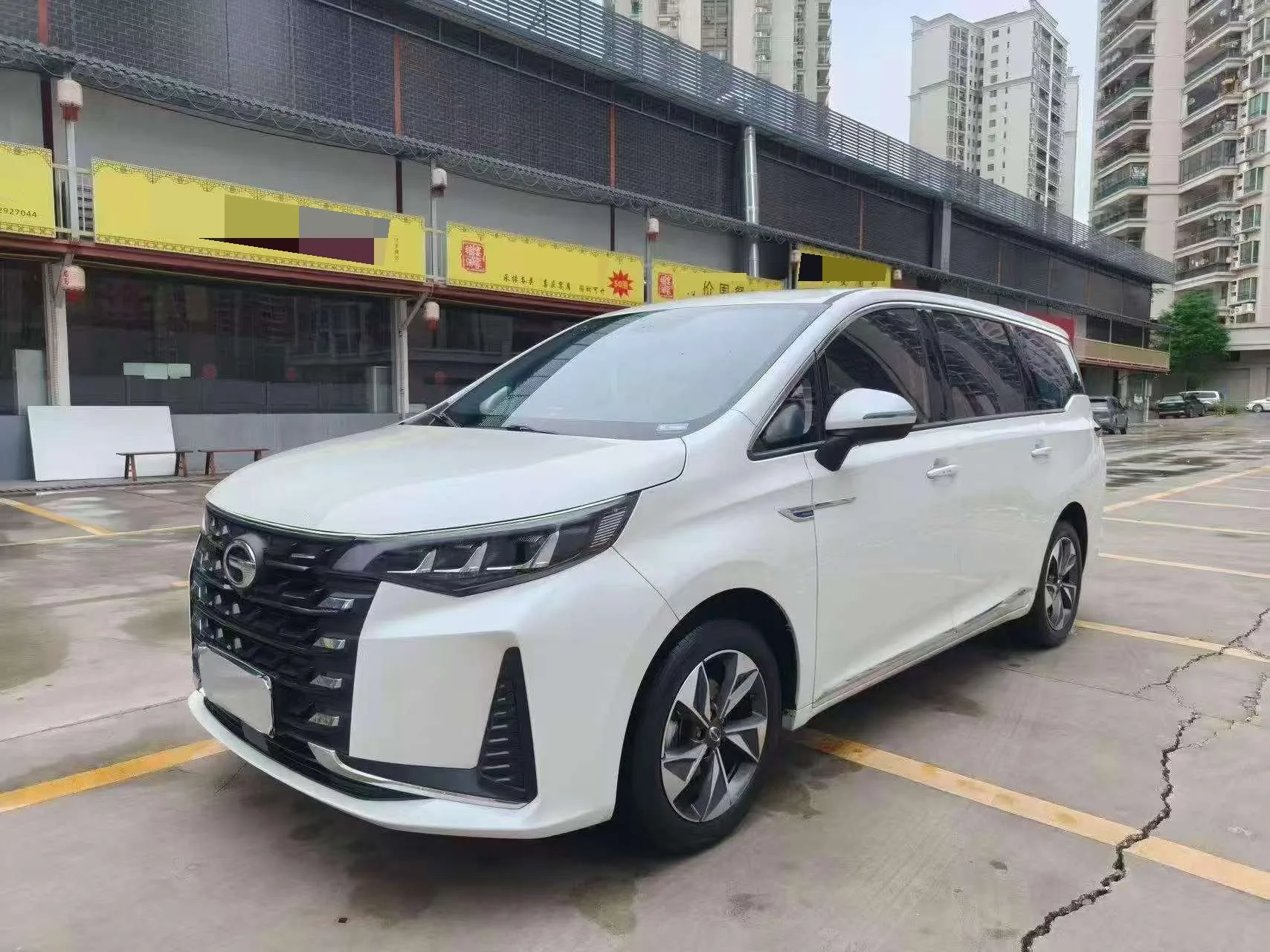Trumpchi 2023 M6 PRO 1.5T 270T Luxury Edition Automatic