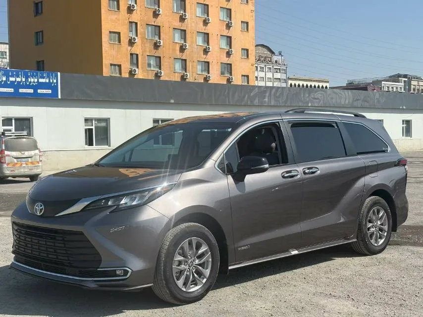 Toyota Sienna (Imported) 2021 Model Year Sienna 2.5 CVT U.S. Specification Automatic Transmission