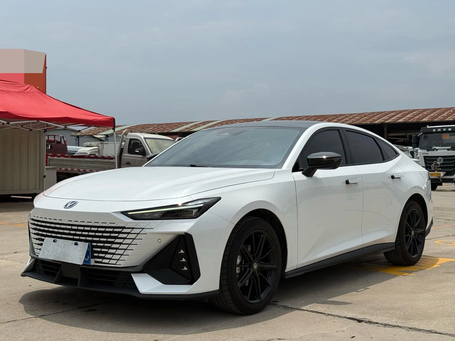 Changan 2023 UNI-V 1.5T Premium Automatic