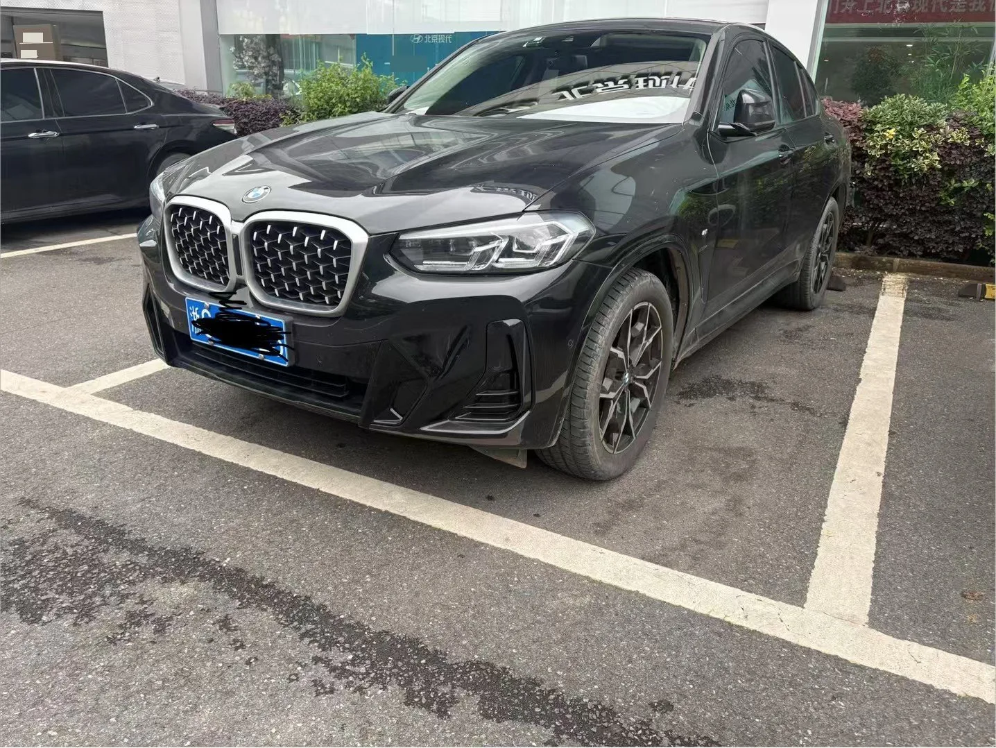 2022 BMW X4 xDrive 25i M Sport Package