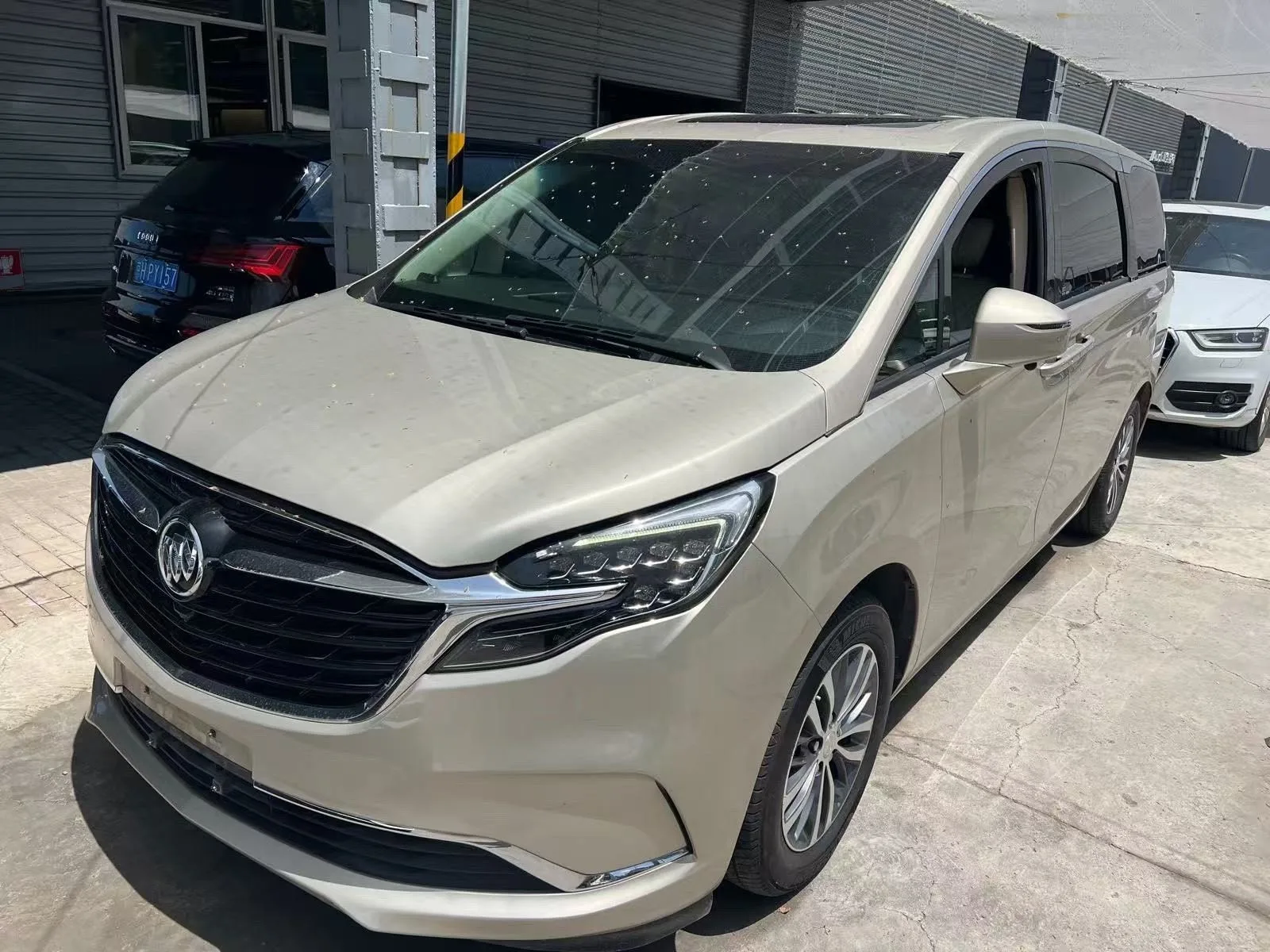 Buick GL8 2021 ES Avantgarde 653T Premium Edition