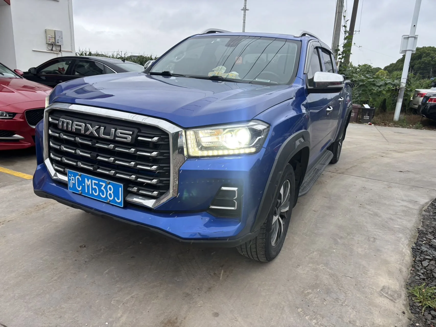 Interstellar 2023 Interstellar R 2.0T Automatic Diesel Front-Wheel Drive Luxury Edition Standard Cargo Box