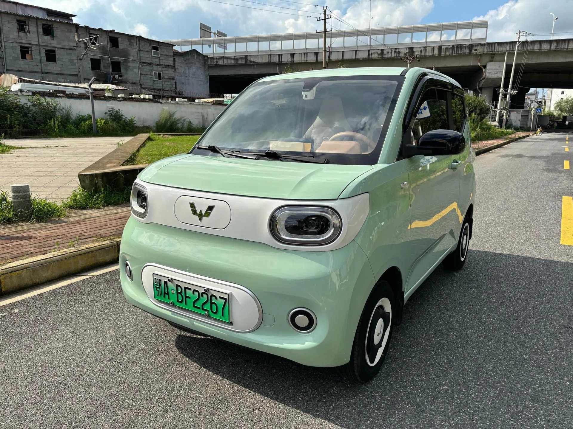 Wuling 2024 Hongguang MINI EV 215km Youth Edition Automatic