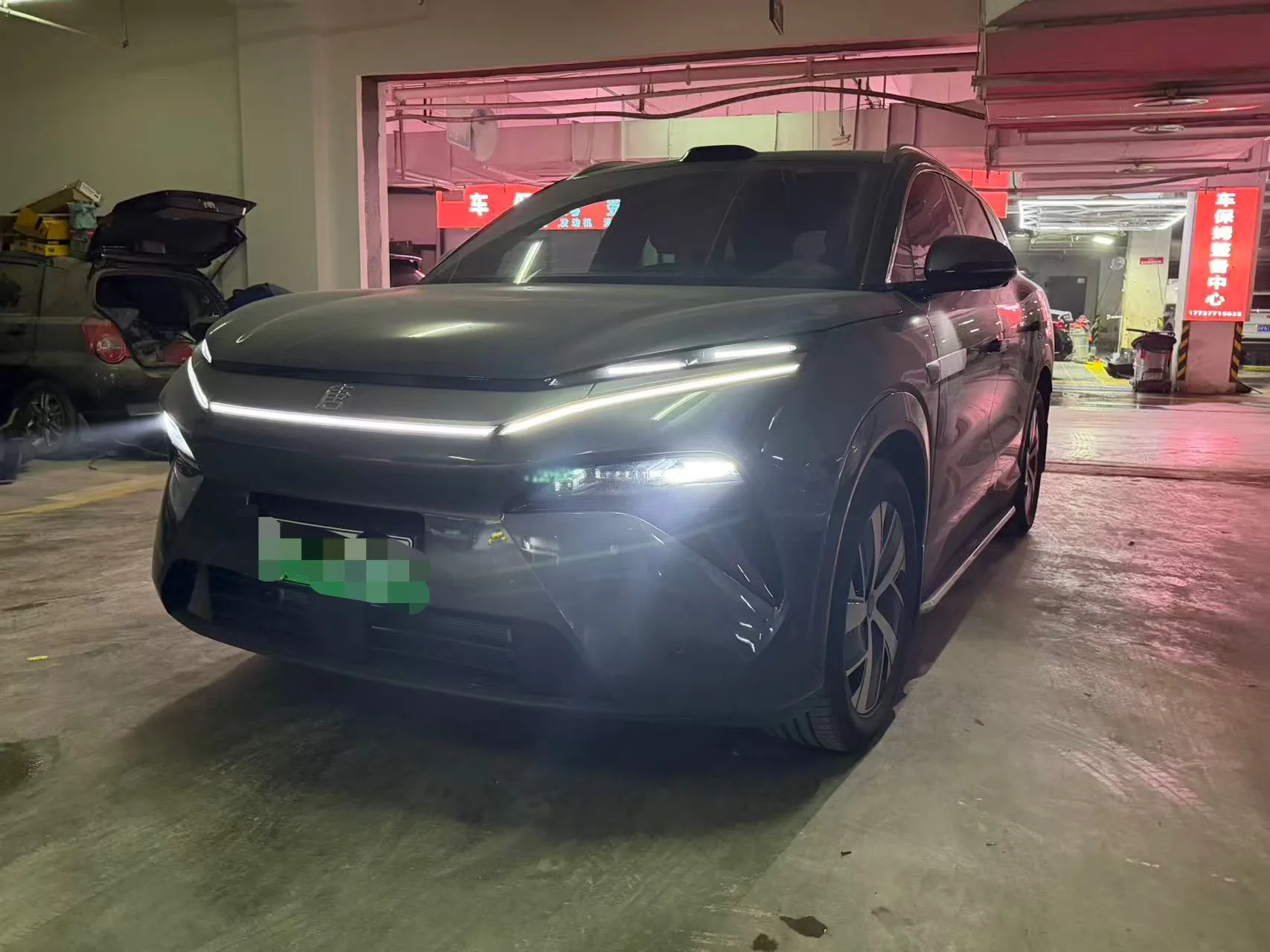 Tang L 2025 DM 200KM Four-Wheel Drive LiDAR Flagship Model