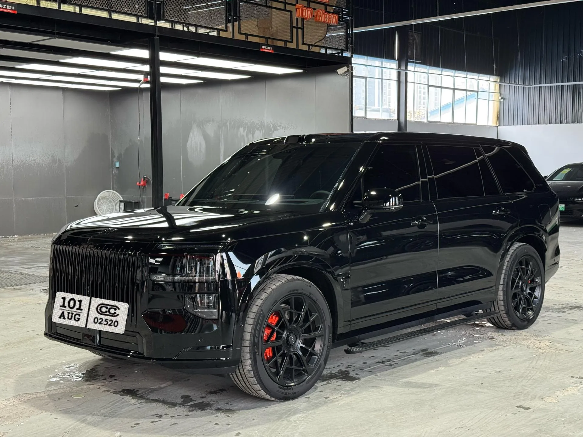 Zeekr 2025 Model Zeekr 9X 2.0T Radiant Black Edition 70kWh Automatic Transmission