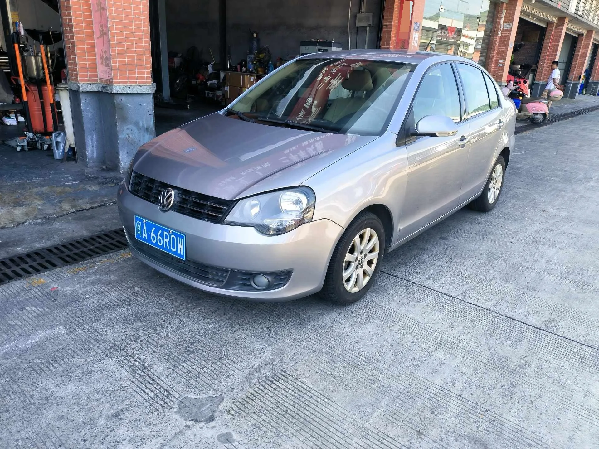 2011 Polo 1.4L Automatic Luxury Edition