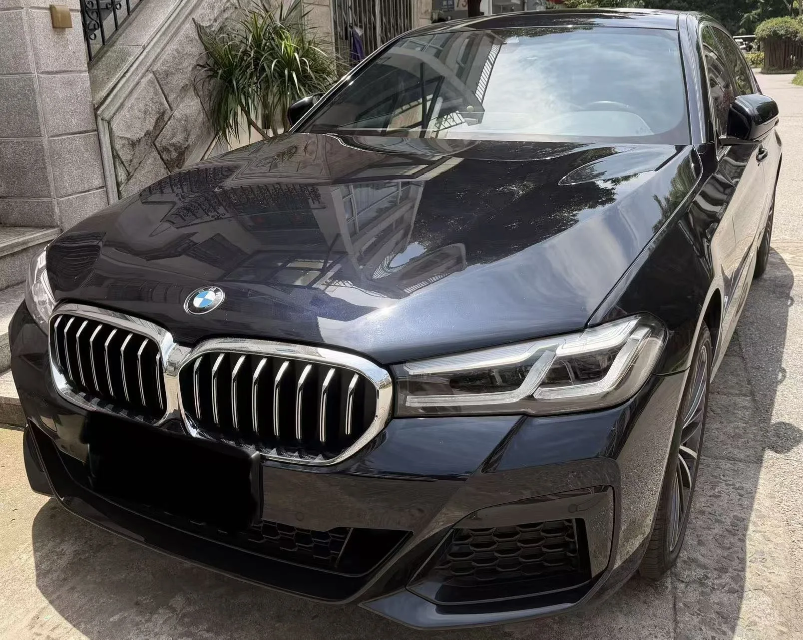 BMW 5 Series 2023 530Li 2.0T Leading M Sport Package Automatic