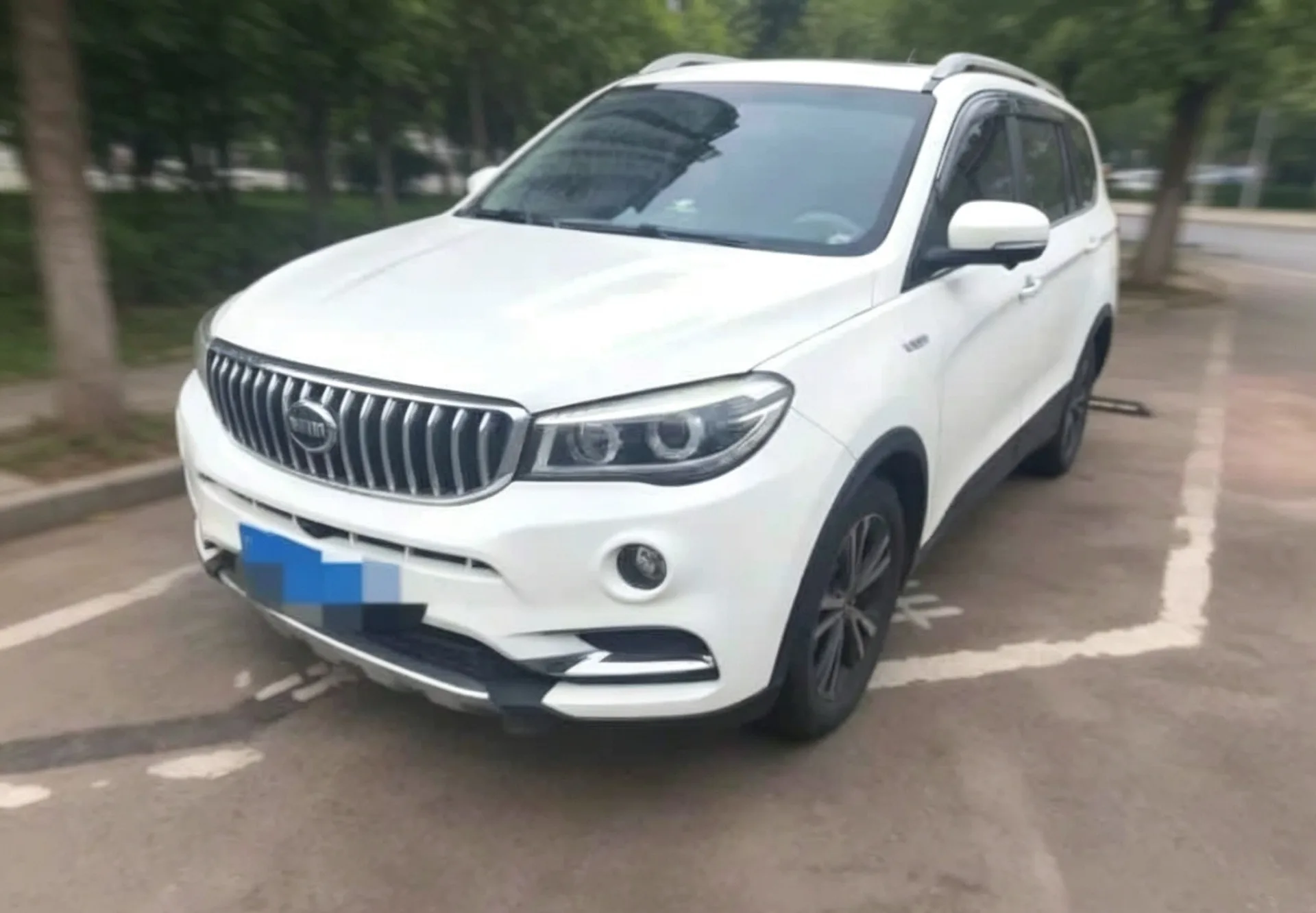 SWM 2020 X7 2.0 Champion Edition 7-Seater, Manual Transmission