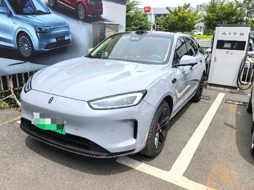 AITO 2024 Wengjie M5 Max RS AWD Advanced Intelligent Driving Edition, Automatic Transmission