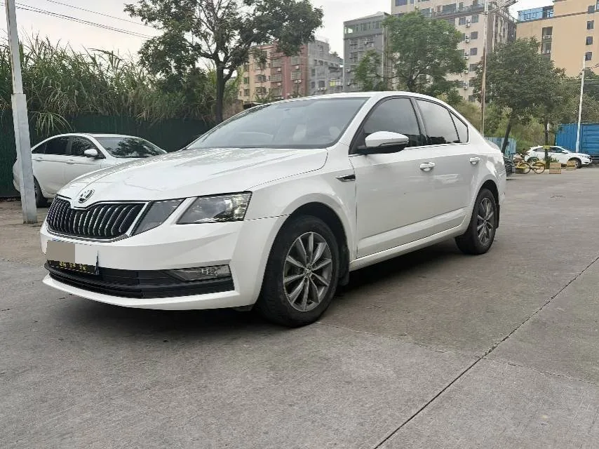 Skoda Octavia 2020 TSI 230 DSG Smart Comfort Edition