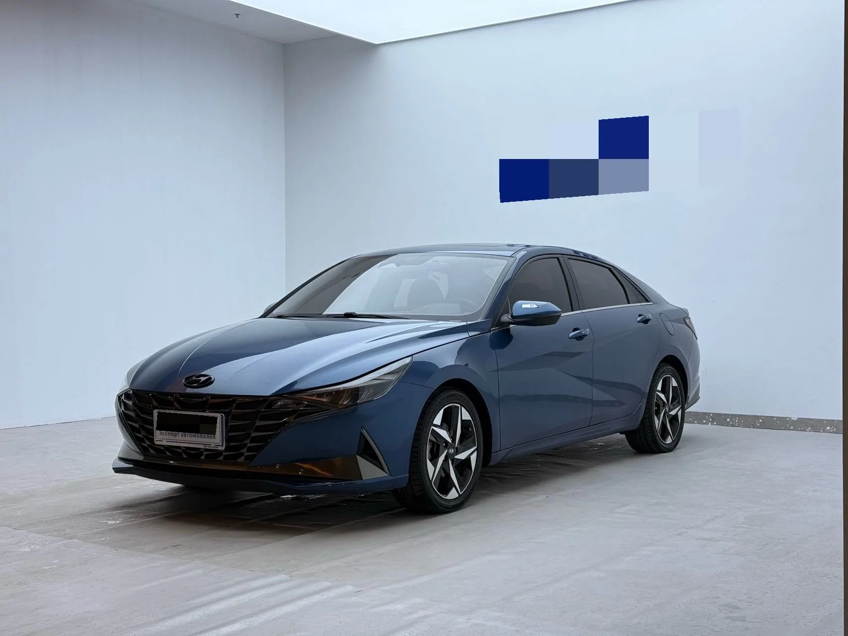 Hyundai Elantra 2021 1.5L CVT LUX Premium Edition
