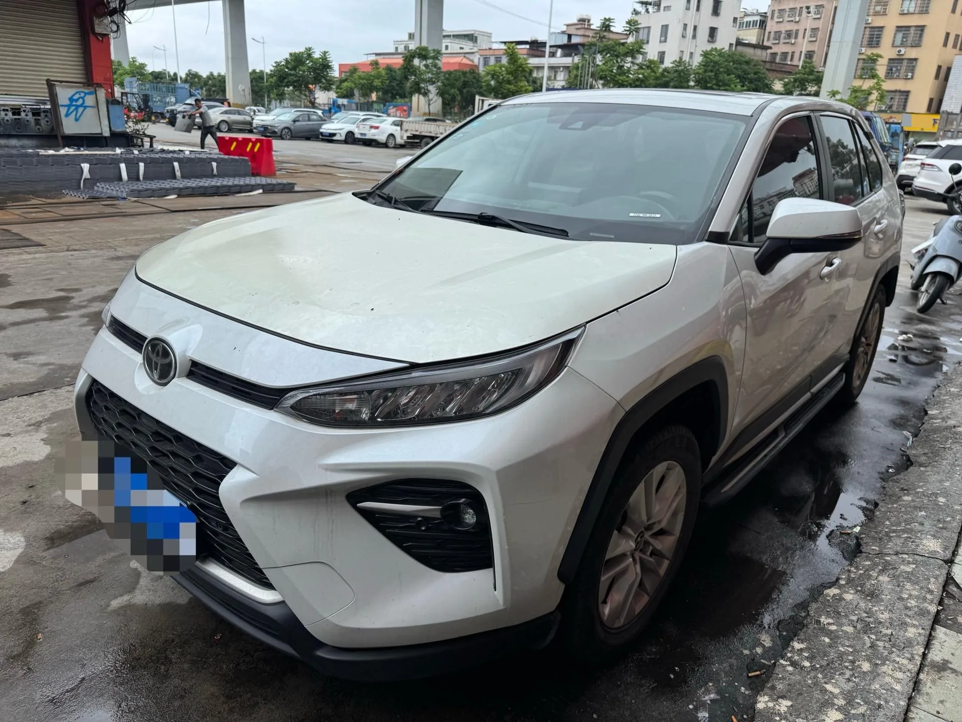 2020 Toyota RAV4 2.0L CVT 4WD Luxury Edition
