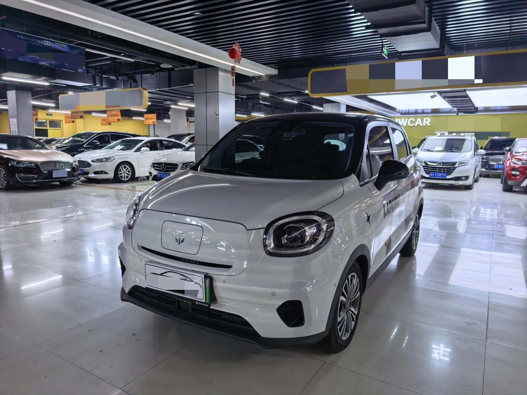 Leapmotor T03 2021 Model Year 400 Luxury Edition